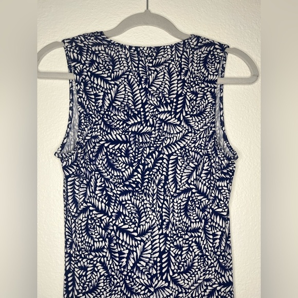 Tommy Bahama ๐ฟ Navy & White Leaf Print Maxi Dress โ Size S/P - Picture 9 of 9